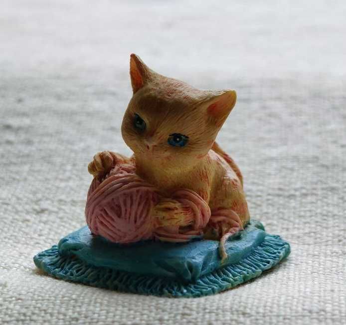 Керамичен Чайник с котка