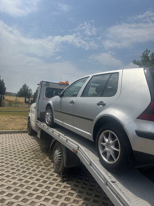 Vand Golf 4,1.4 benizna,stare impecabila