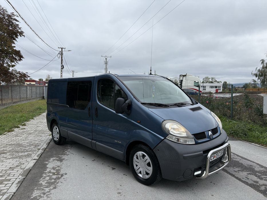 De vanzare Renault Trafic 2.5DCI 140 cai 6 locuri N1 Modelul Lung AC