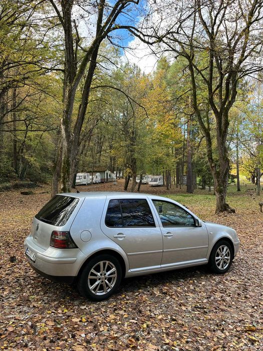 Golf 4 1.6 16V 105 коня 2002г.