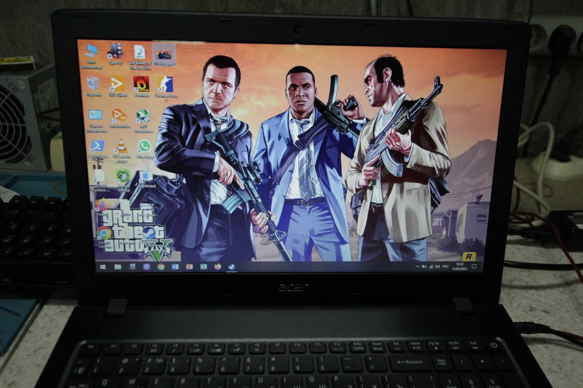 Ноутбук Acer E5-576 Core i5 7200 U Video GF MX 130, DDR 12 gb