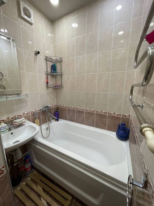 Сдается 3 комнатная квартира