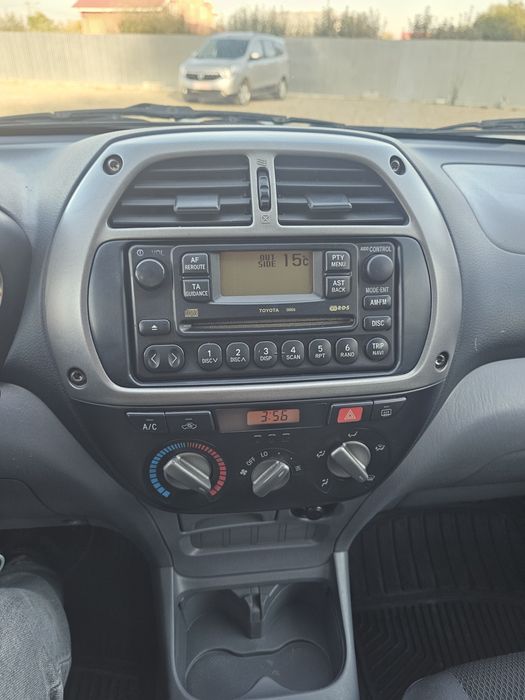 Toyota Rav4, 2004, 4x4 funcțional,  motor 2.0 diesel, 307.000 km