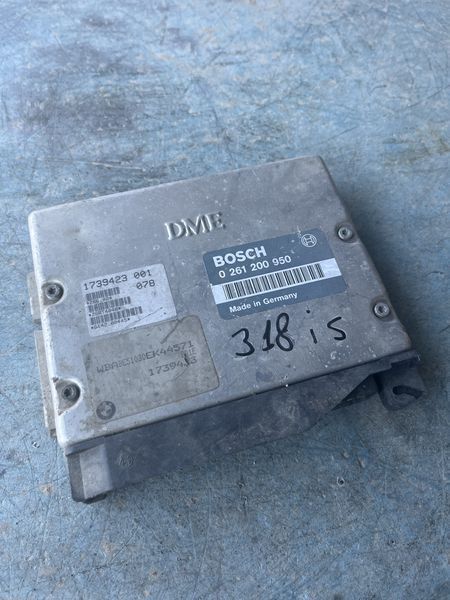 Компютър двигател BMW e36 318is