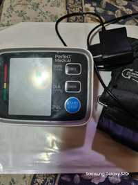 Vând tensiometru digital automat Perfect Medical
