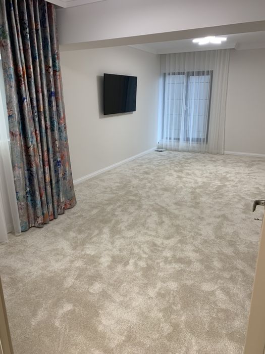 Montaj  LVT Linoleum SPC Mocheta Parchet Plinte Duropolimer Epoxi 3D