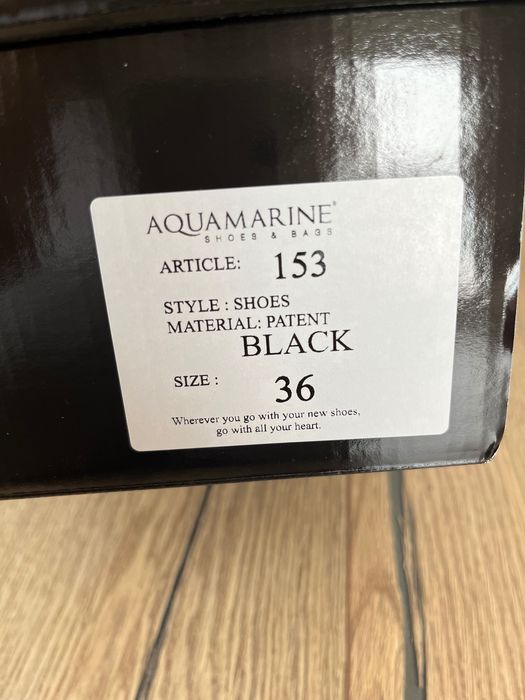 AQUAMARINE лачени обувки