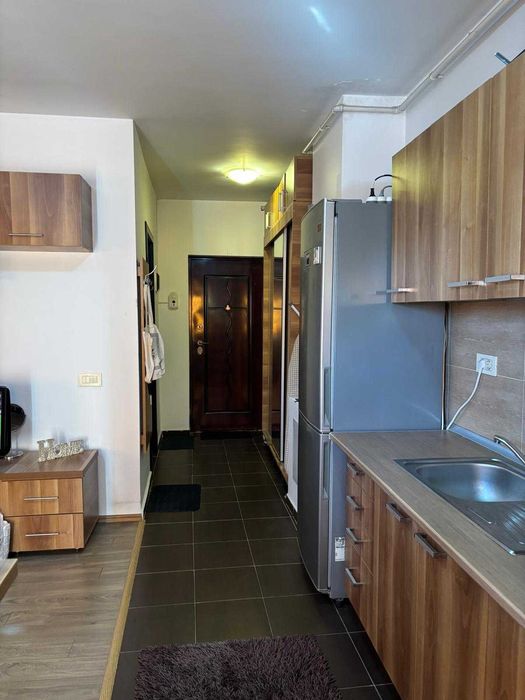 Garsoniera de inchiriat zona Militari Residence