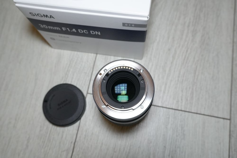 Sigma 30mm F1.4 prindere Sony E, ca nou