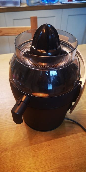 Сокоизстисквачка Philips комбинирана