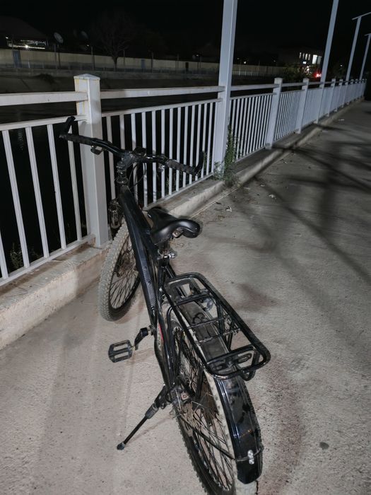 Продам велосипед в хорошем состояние ему год