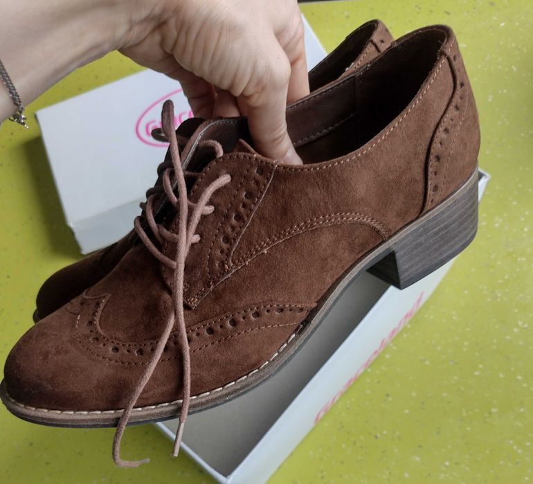 Дамски обувки нови