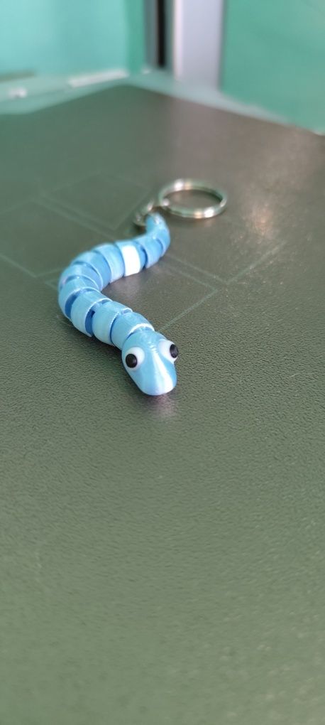 Breloc printat 3D "Șarpele Norocos"– Model unicat!