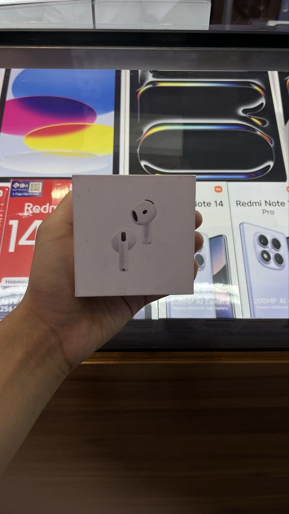 Airpods 4 orginal upakovka