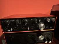 Focusrite Scarlett 18i8, interfata audio usb