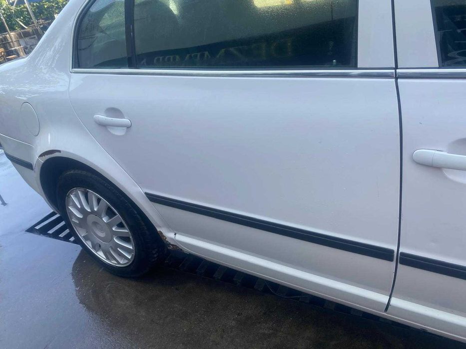 dezmembrez skoda superb 1 cod motor BSV cod cutie GFL cod culoare 1026