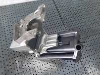 suport pompa inalta 3.0 d 306dt 4x4  land rover range rover sport 2 l494  9x2q-9a361-ca