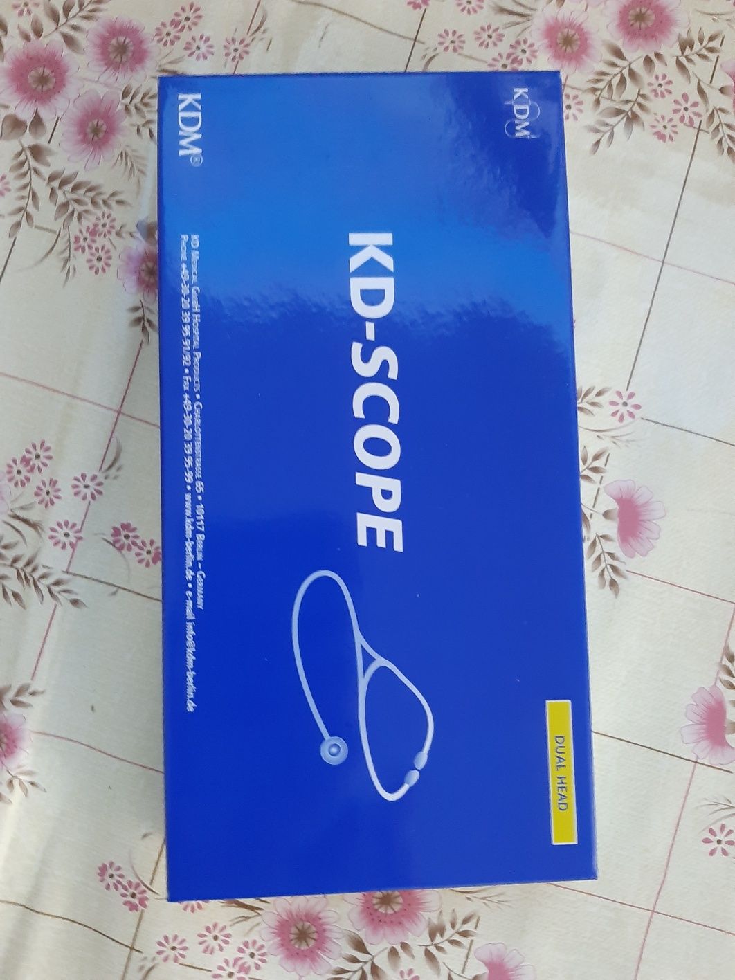 Новый фонендоскоп продается в упаковке.
