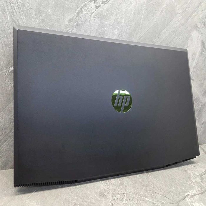 HP Pavilion Gaming Laptop 15-cx0xxx / 16GB RAM / 1TB disc + 500gb SSD