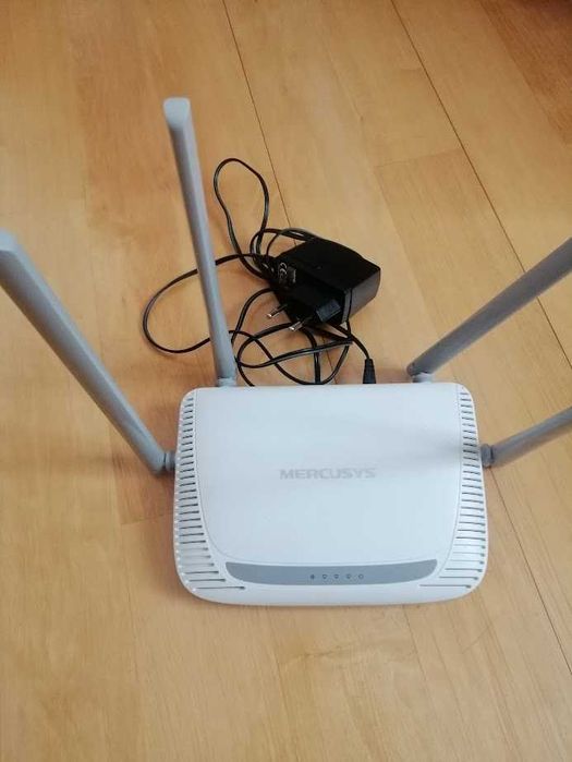 Router Mercusys 300Mbps.   model MW325R