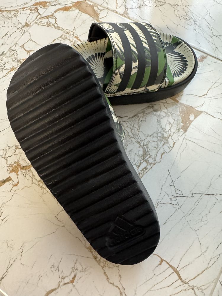 Дамски чехли adidas Adilette Platform размер 38