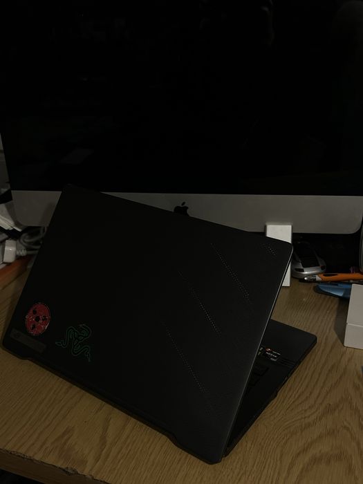 Laptop Asus Rog Zephyrus G14 1TB 16GB Ram