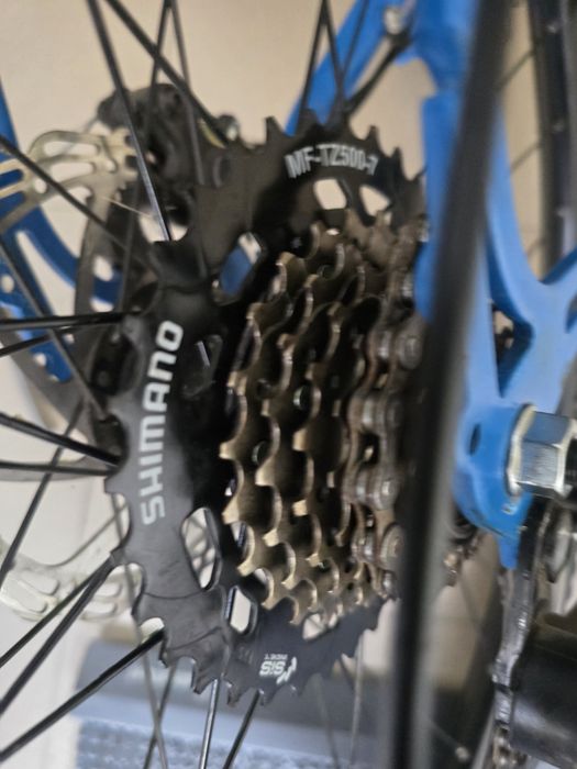 Mountain bike DHS full shimano roti pe 29"