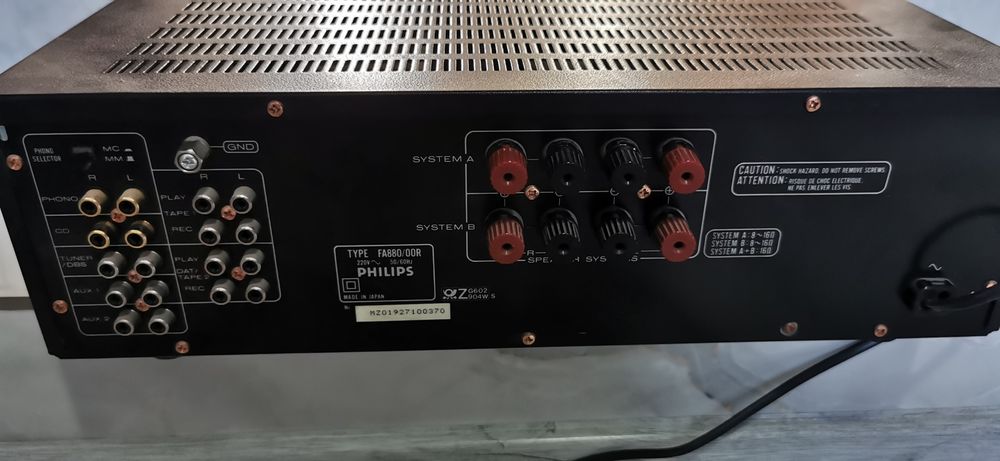 Boxe stx f180n, amplificator philips fa 880, egalizator universum!