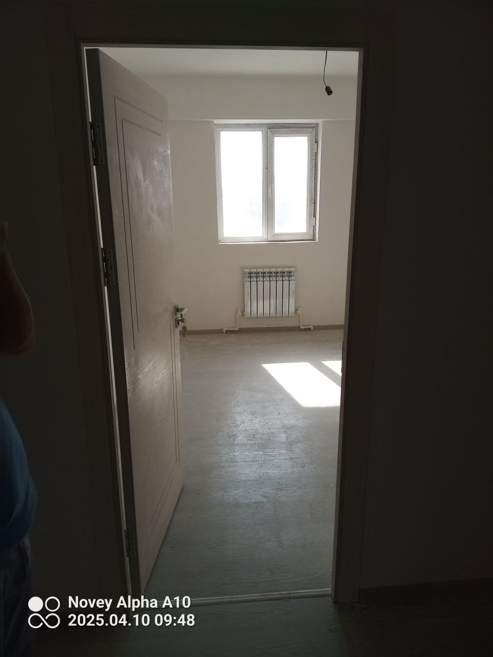 Янгийўлдан 3 хонали уй сотилади..