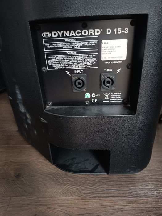 Boxe Dynacord Model D 15-3