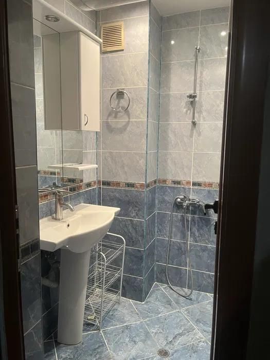 Дава се под наем Тристаен апартамент в Пловдив, Каменица 2 - 72 кв.м за 400 € - Снимка #7