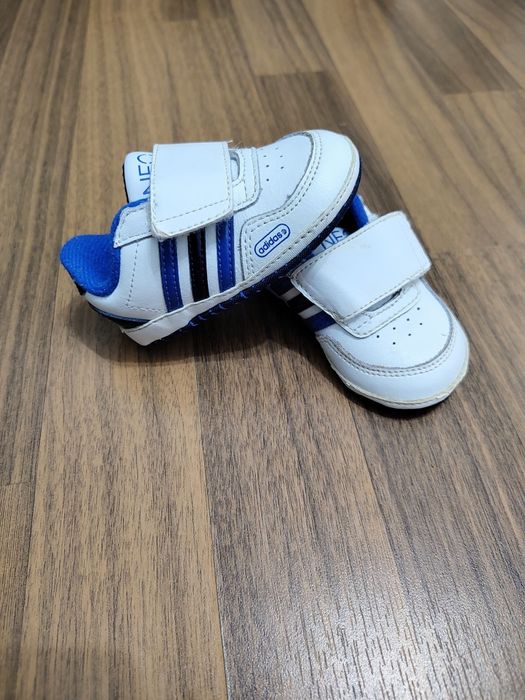 Adidasi Originali Adidas Neo Bebelusi, Albi/Albaștri, Mărimea 18 (10 c