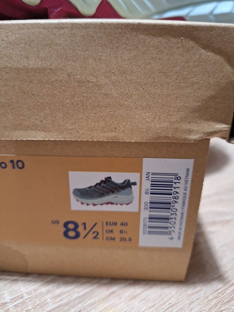 Дамски маратонки ASICS