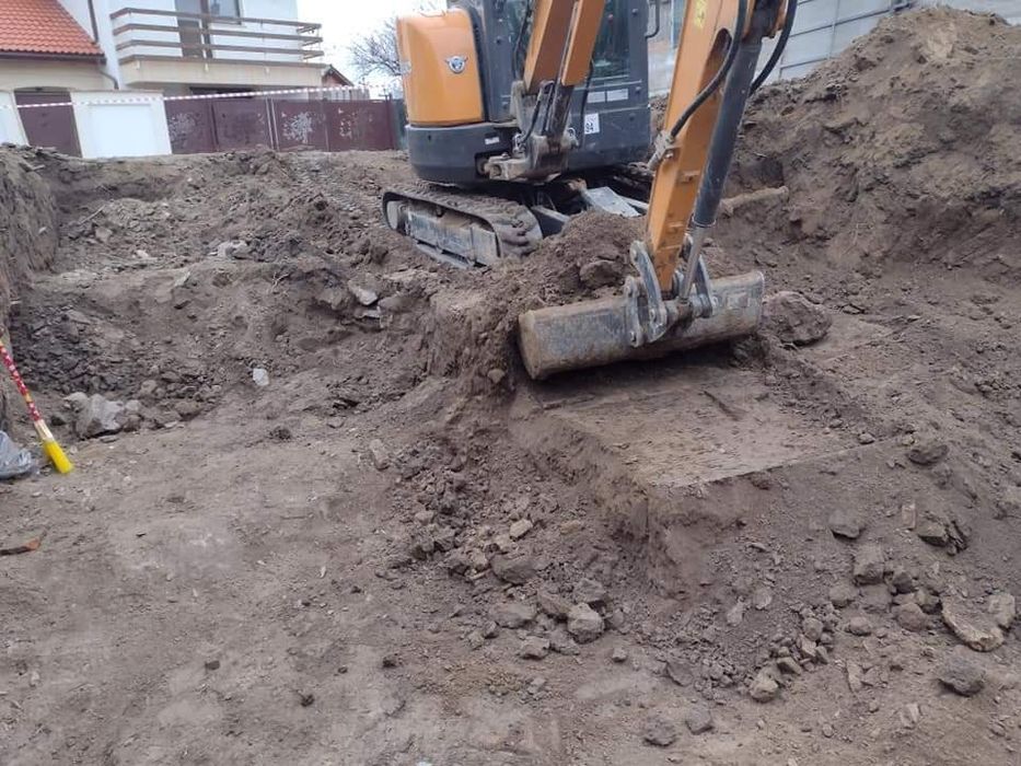 DEMOLĂRI  - săpături  - transport   - TULCEA