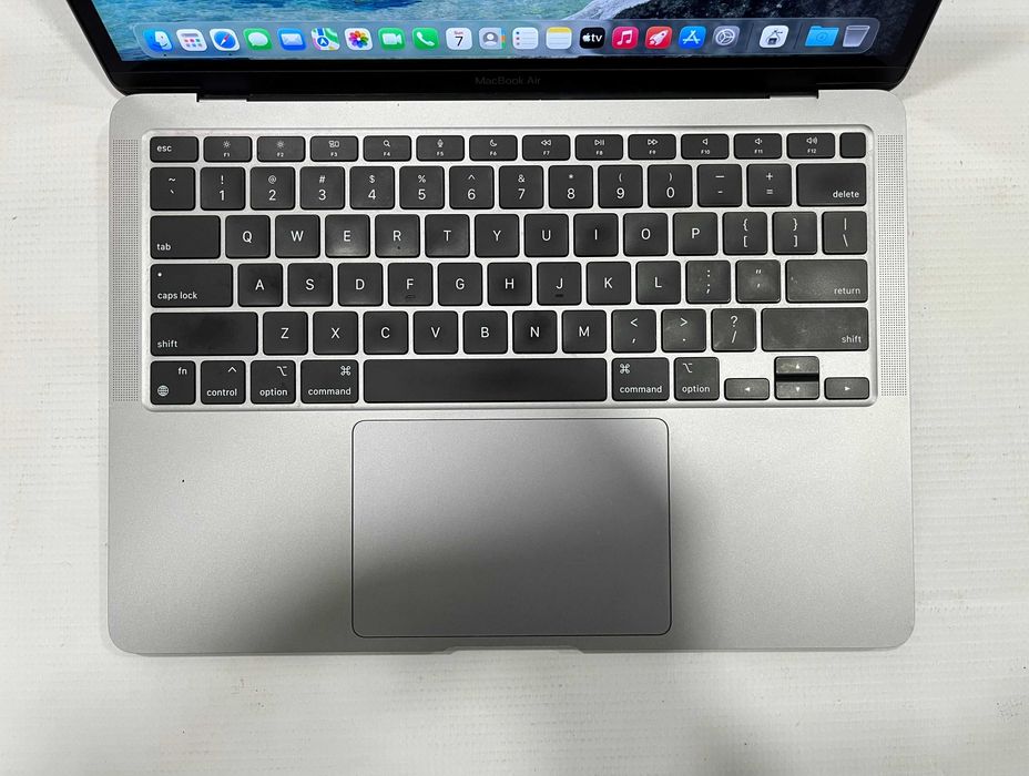 Лаптоп Apple MacBook M1, 8GB ram, 128GB SSD