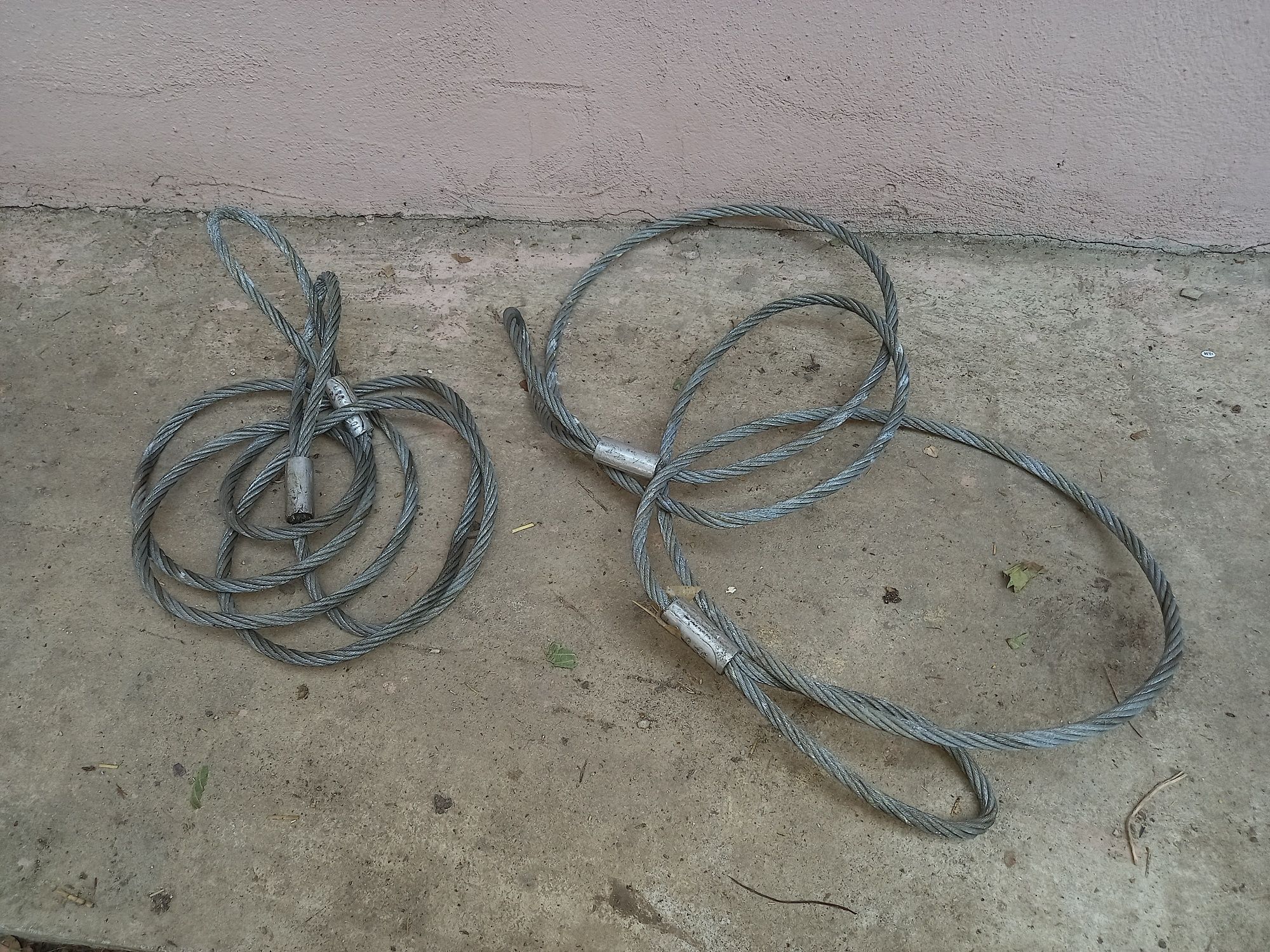 2 buc cablu 3 m   și carlige de   ridicat   500 kg  3 buc