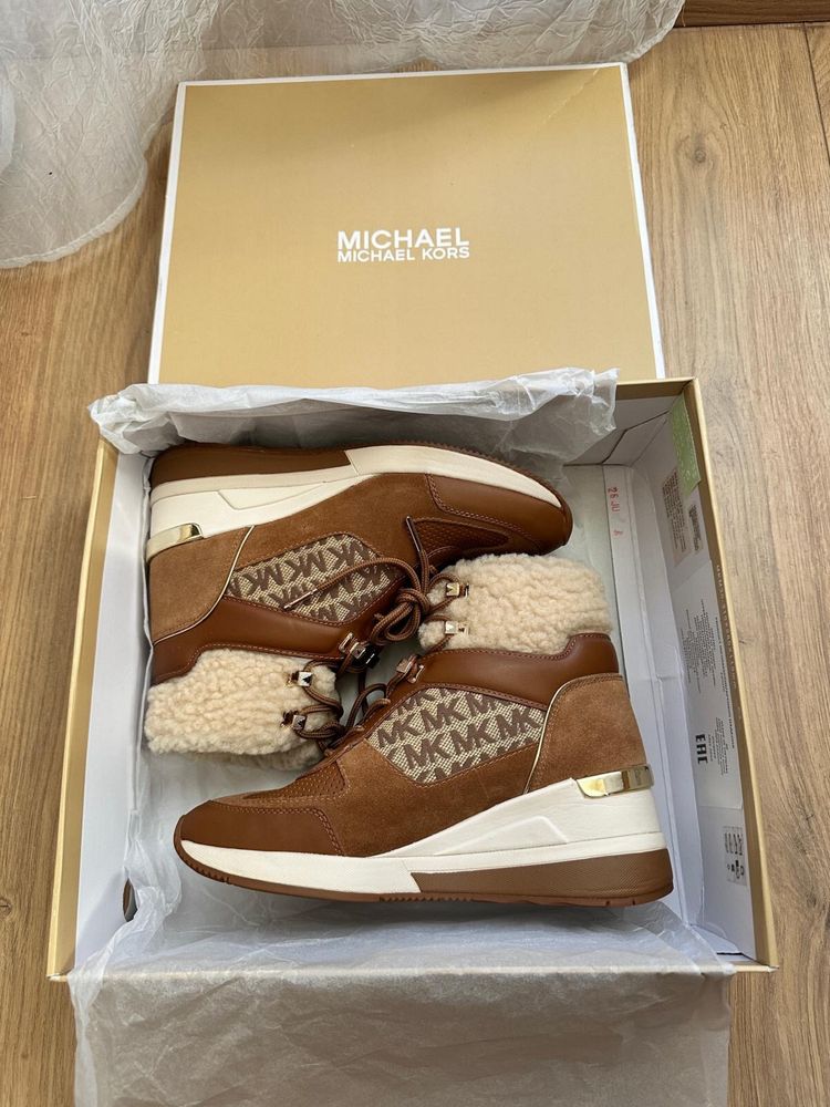ОРИГИНАЛНИ! Michael Kors дамски боти / обувки с платформа размер 37