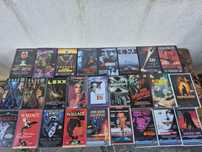 Vând 54 casete video VHS originale cu filme groaza,sf,Documentare