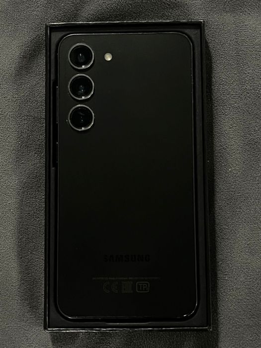 Продаю Samsung s23