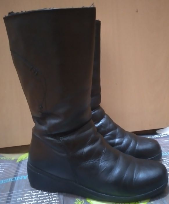 Продам  сапоги зимние  женские