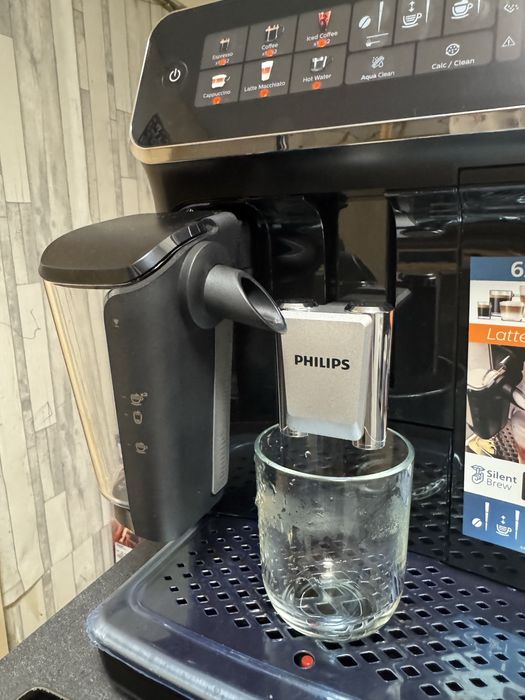 Кафеавтомат Philips 3341