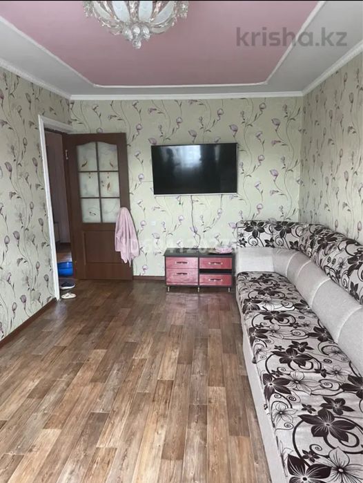 Продам 4-комнатную квартиру