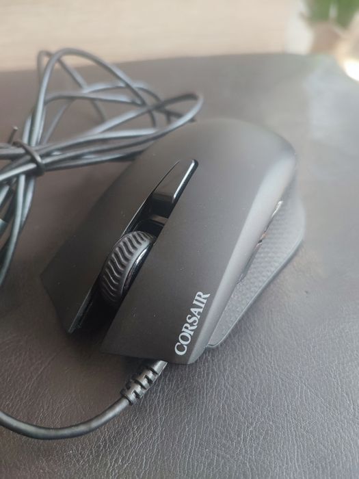 Corsair Harpoon RGB Pro геймърска мишка
