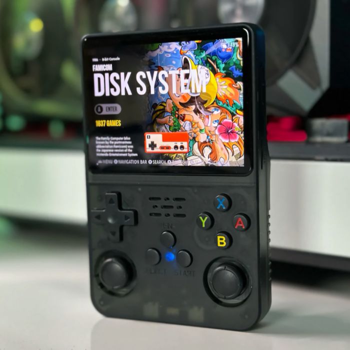 Consolă Portabilă R36S – Nouă, 15.000+ Jocuri Retro