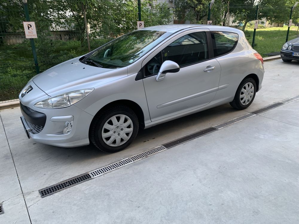 Peugeot 308 1.6i