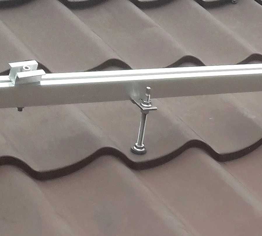 Șurub de prindere panou solar M10 x 200
