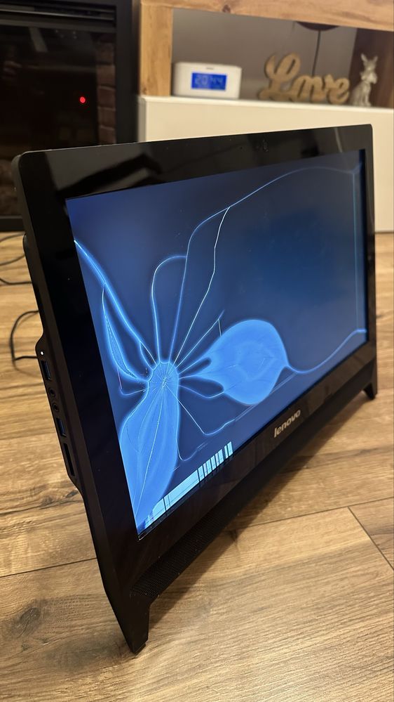 PC Lenovo pentru piese