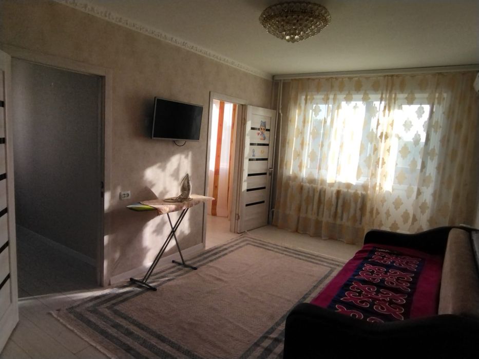 Сдам 4-х комнатную квартиру в центре города