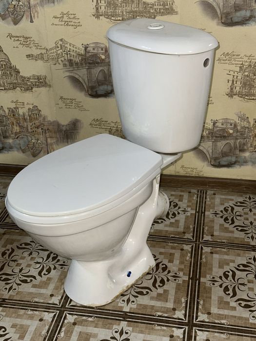 Унитаз за 10 000 тг — отличное состояние