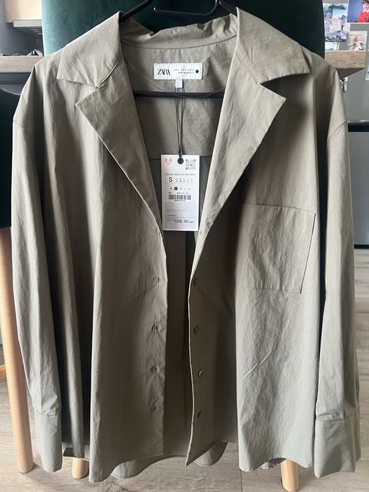 Camasa Zara.